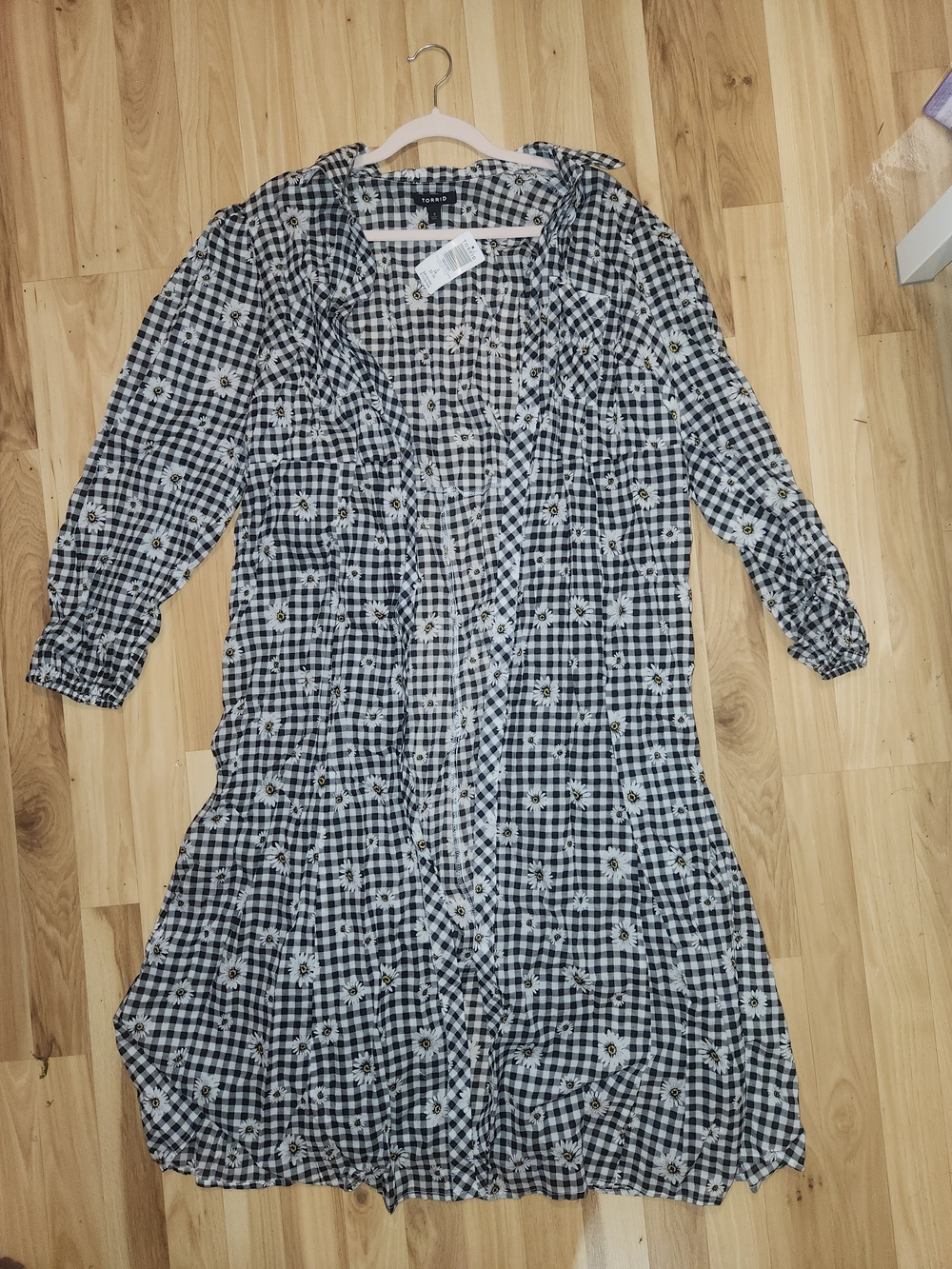 torrid Black and White Gingham Daisy Print Shirt